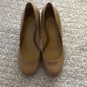 ❤️Gianni Bini heels size 11